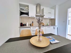 23947988-Ferienwohnung-4-Čižići-300x225-4