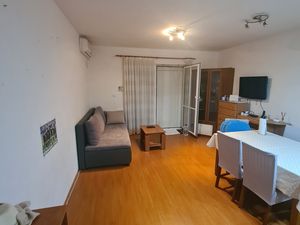 24045238-Ferienwohnung-6-Čižići-300x225-1