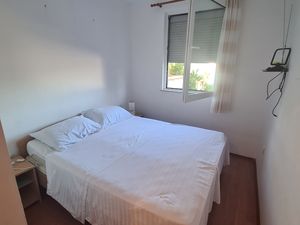 24045238-Ferienwohnung-6-Čižići-300x225-4