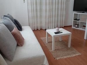 23932214-Ferienwohnung-6-Čižići-300x225-2