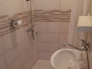 Ferienwohnung mit Schlafzimmer (55 m&sup2;) in Šibenik