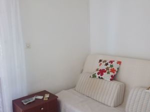 18321904-Ferienwohnung-6-Šibenik-300x225-1