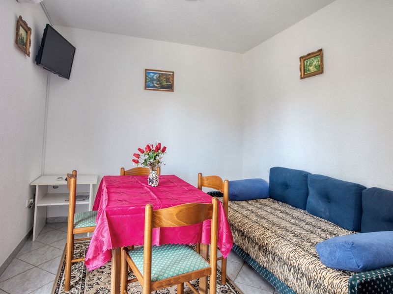 18791415-Ferienwohnung-4-Šibenik-800x600-2