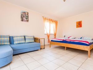 22315221-Ferienwohnung-2-Šilo-300x225-5