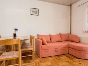 22315233-Ferienwohnung-4-Šilo-300x225-3