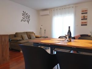 23341776-Ferienwohnung-3-Šilo-300x225-3