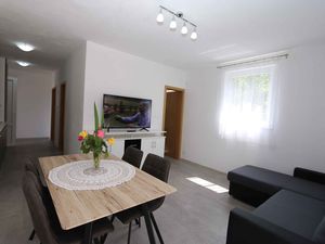 Ferienwohnung für 5 Personen (65 m&sup2;) in Šilo