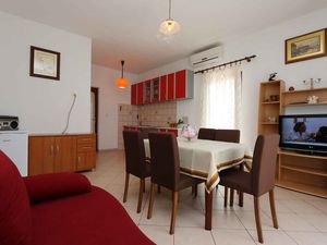 23982141-Ferienwohnung-6-Šilo-300x225-3