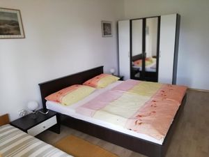 23045629-Ferienwohnung-8-Šilo-300x225-5