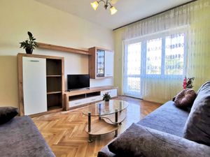 23040155-Ferienwohnung-8-Šilo-300x225-1