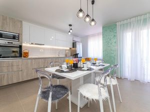Ferienwohnung für 7 Personen (80 m²) in Šilo