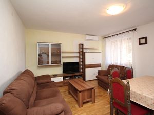 23368070-Ferienwohnung-5-Šilo-300x225-5