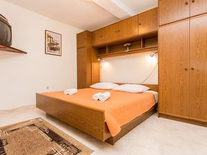 22936441-Ferienwohnung-3-Šilo-300x225-4