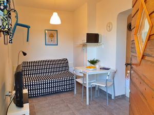 23051073-Ferienwohnung-2-Šilo-300x225-2