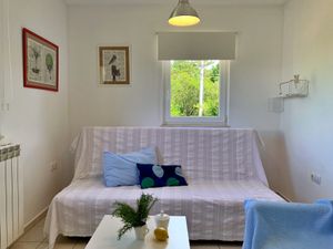 23051063-Ferienwohnung-4-Šilo-300x225-2