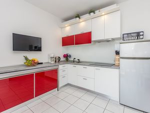 23051239-Ferienwohnung-4-Šilo-300x225-5