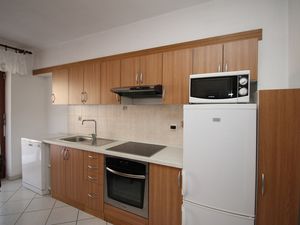 23055299-Ferienwohnung-5-Šilo-300x225-3