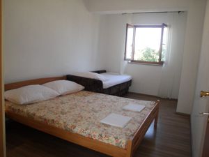 23054365-Ferienwohnung-3-Šilo-300x225-5