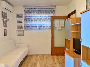 23077861-Ferienwohnung-3-Šilo-300x225-2