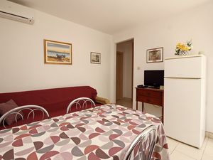 23096111-Ferienwohnung-4-Šilo-300x225-2