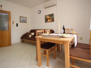 23102121-Ferienwohnung-5-Šilo-300x225-2