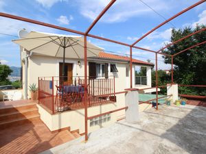 23933550-Ferienwohnung-5-Šilo-300x225-0