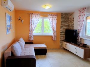 23933546-Ferienwohnung-4-Šilo-300x225-1