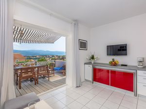 23933551-Ferienwohnung-4-Šilo-300x225-1