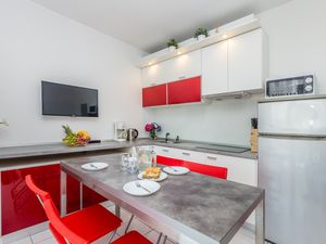 23933551-Ferienwohnung-4-Šilo-300x225-4