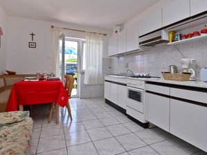 23933585-Ferienwohnung-4-Šilo-300x225-3