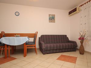 23933530-Ferienwohnung-3-Šilo-300x225-2