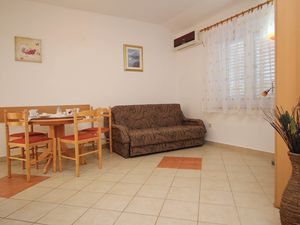 23933532-Ferienwohnung-3-Šilo-300x225-1