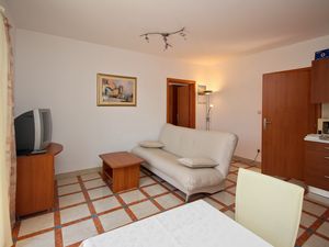 23933560-Ferienwohnung-4-Šilo-300x225-1