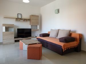 23933563-Ferienwohnung-8-Šilo-300x225-1