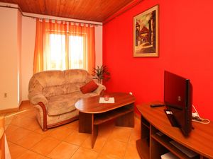 23933576-Ferienwohnung-4-Šilo-300x225-1