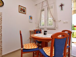 23933586-Ferienwohnung-2-Šilo-300x225-1