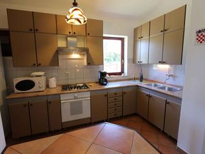 23772083-Ferienwohnung-5-Šilo-300x225-4