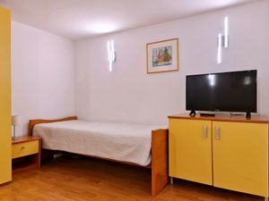 23084367-Ferienwohnung-4-Šilo-300x225-3