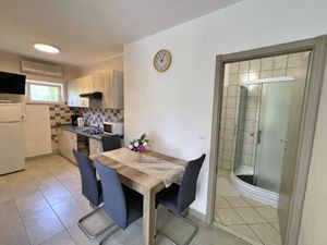 23096133-Ferienwohnung-4-Šilo-300x225-2