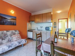 23727710-Ferienwohnung-4-Šišan-300x225-1