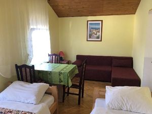 22250483-Ferienwohnung-0-Ždrelac-300x225-3