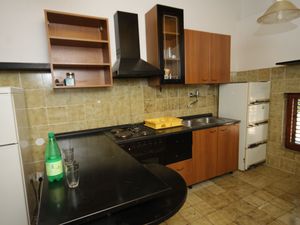 18321649-Ferienwohnung-8-Ždrelac-300x225-4