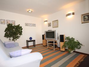 23930299-Ferienwohnung-4-Ždrelac-300x225-2