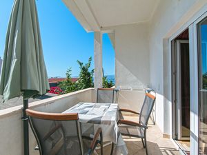 23926444-Ferienwohnung-3-Živogošće-300x225-0