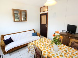 23926329-Ferienwohnung-5-Žman-300x225-1