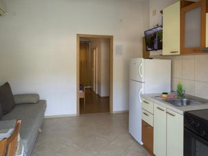 18322642-Ferienwohnung-4-Žuljana-300x225-1