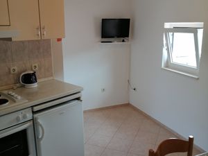 18564706-Ferienwohnung-3-Žuljana-300x225-1