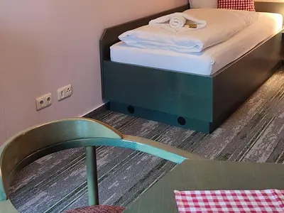 Hotel für 3 Personen (15 m²) in Eibenstock 10/10