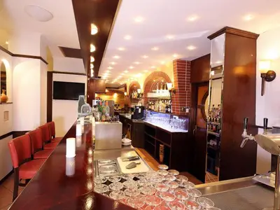 Hotel für 4 Personen (30 m²) in Marburg 10/10