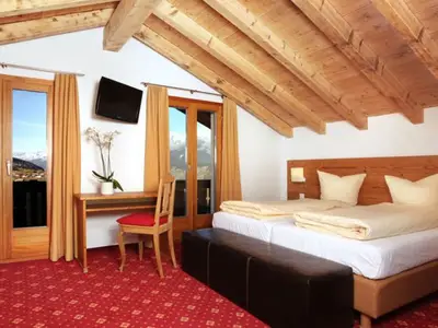 Hotel für 2 Personen in Obersaxen Meierhof 7/10
